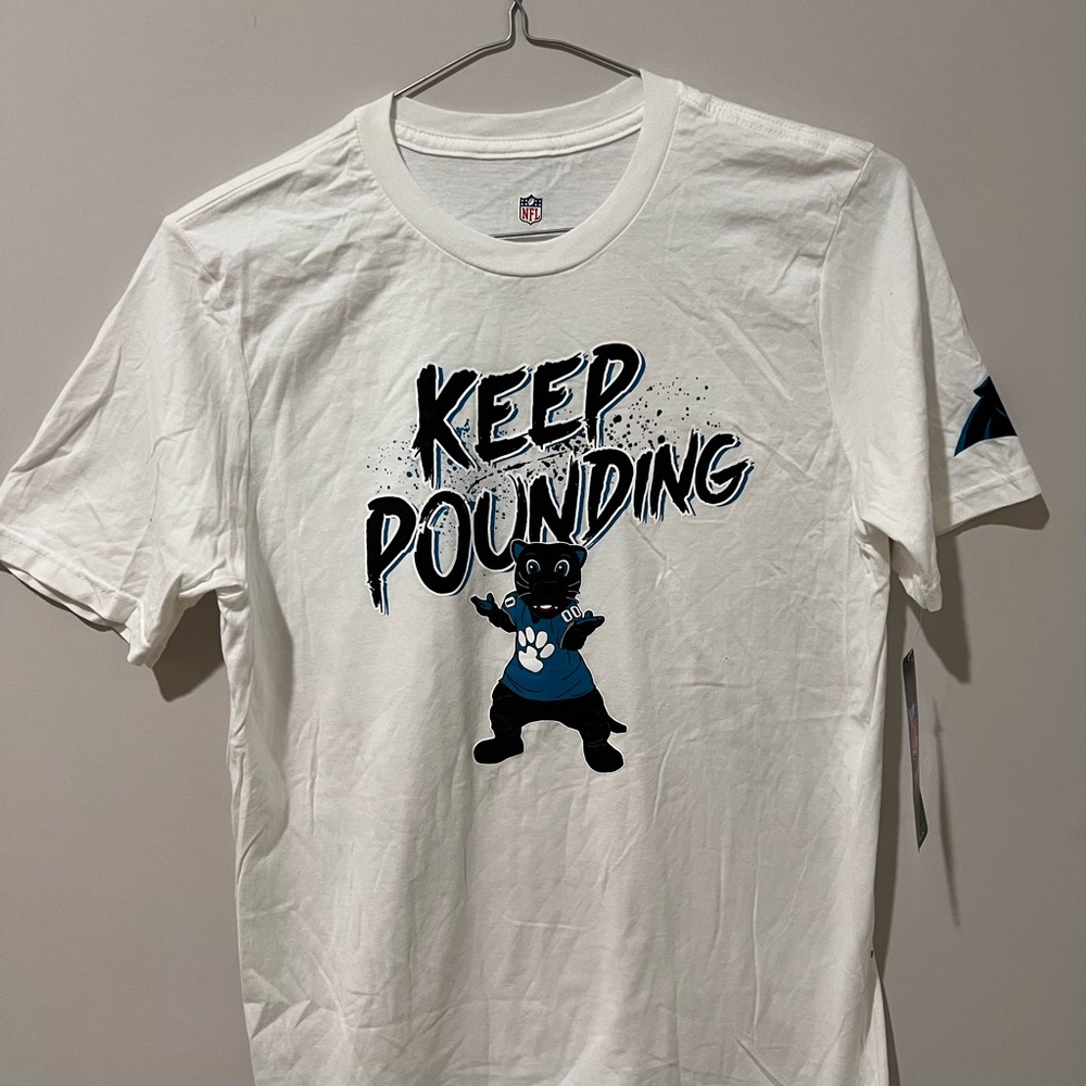 NFL Carolina Panthers Keep Pounding T-Shirt Youth Size XL NEW W/ TAGS